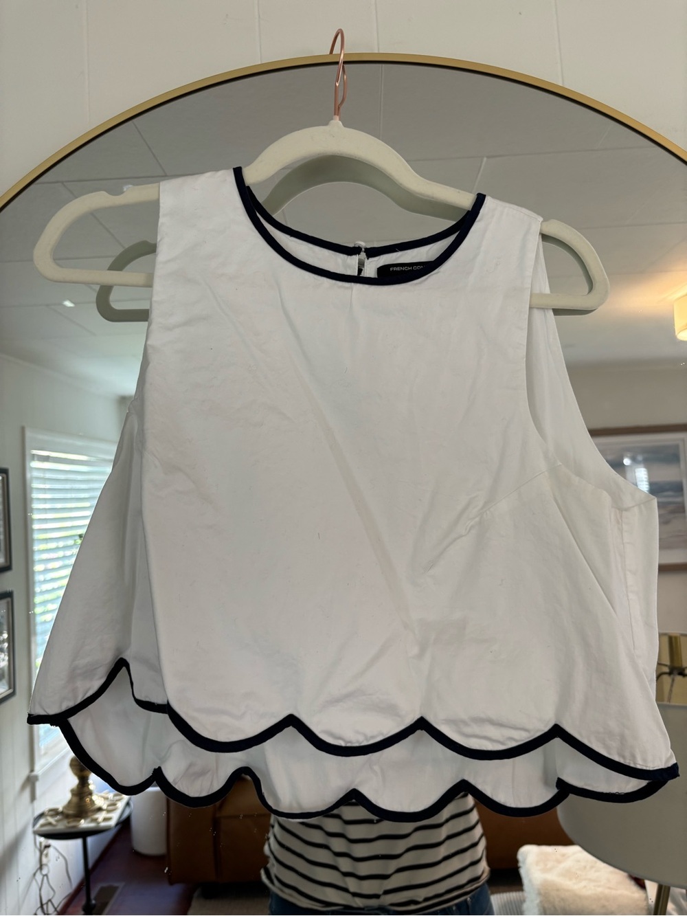 French Connection White Cropped Tank with Navy Scallop Trim - Picture 2 of 4